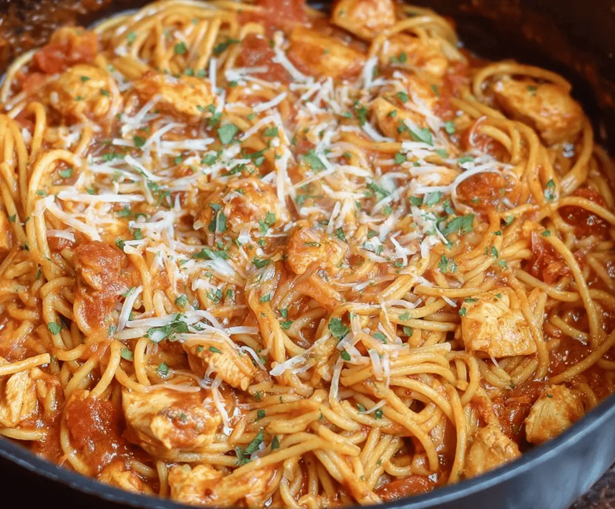 Easy One Pot Chicken Spaghetti Recipe